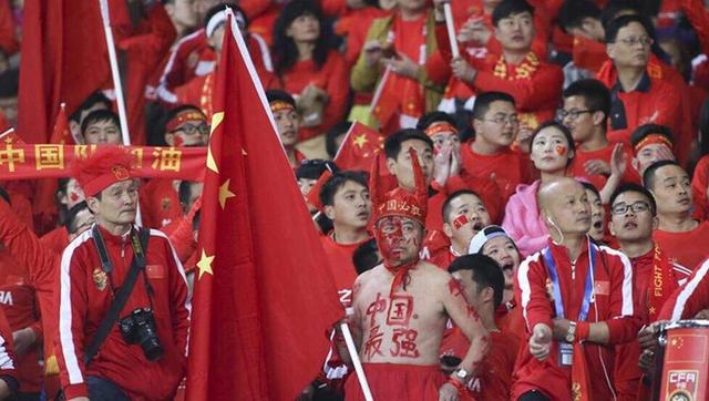 大胸美女诱惑