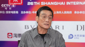 性赞助商的游泳俱乐部